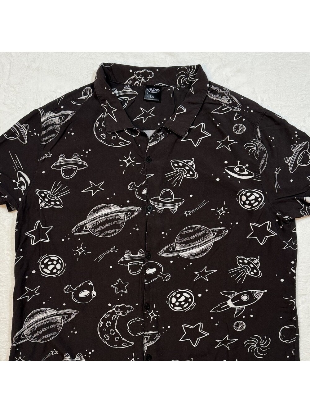 Hot Topic Philcos Space Galaxy Print Button Up Shirt L Black UFO Planet Novelty